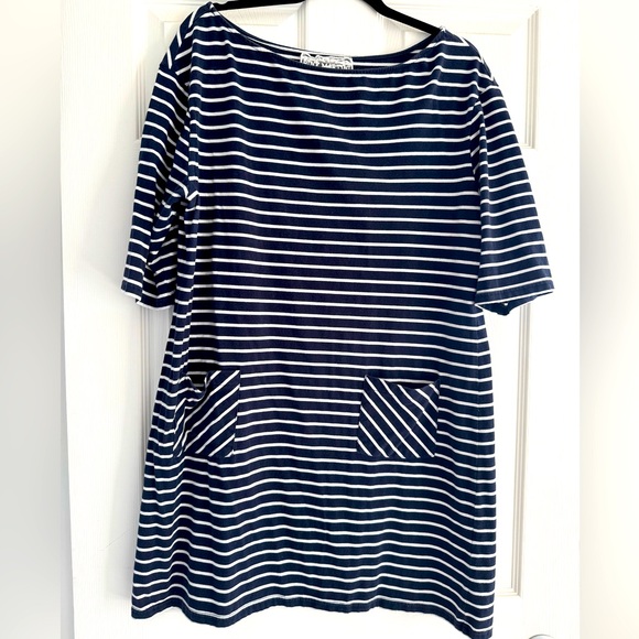 Pink Martini t-shirt dress - Picture 1 of 2